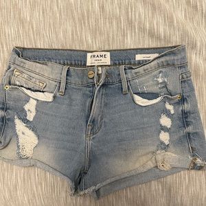 Frame le cutoff denim shorts